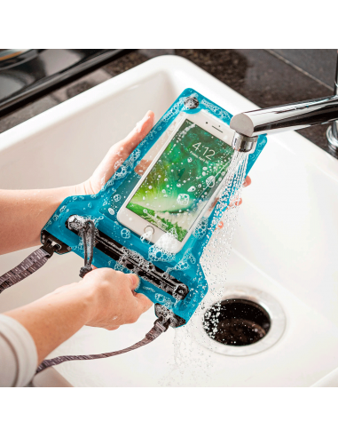 Nite Ize RunOff® waterproof phone pouch