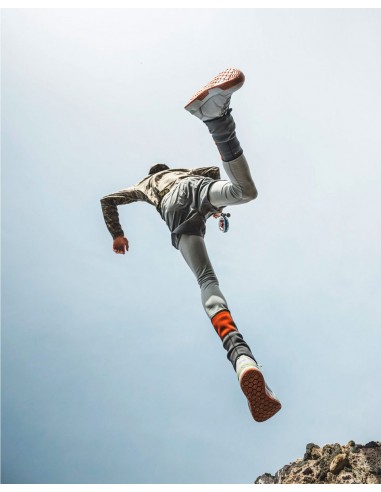 Simms Flats Sneakers Cinder