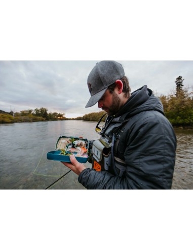 Fishpond Stormshadow Chest Pack